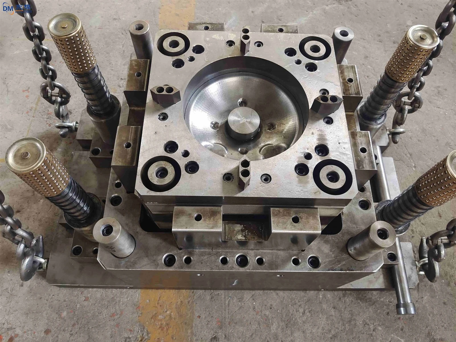 6 6